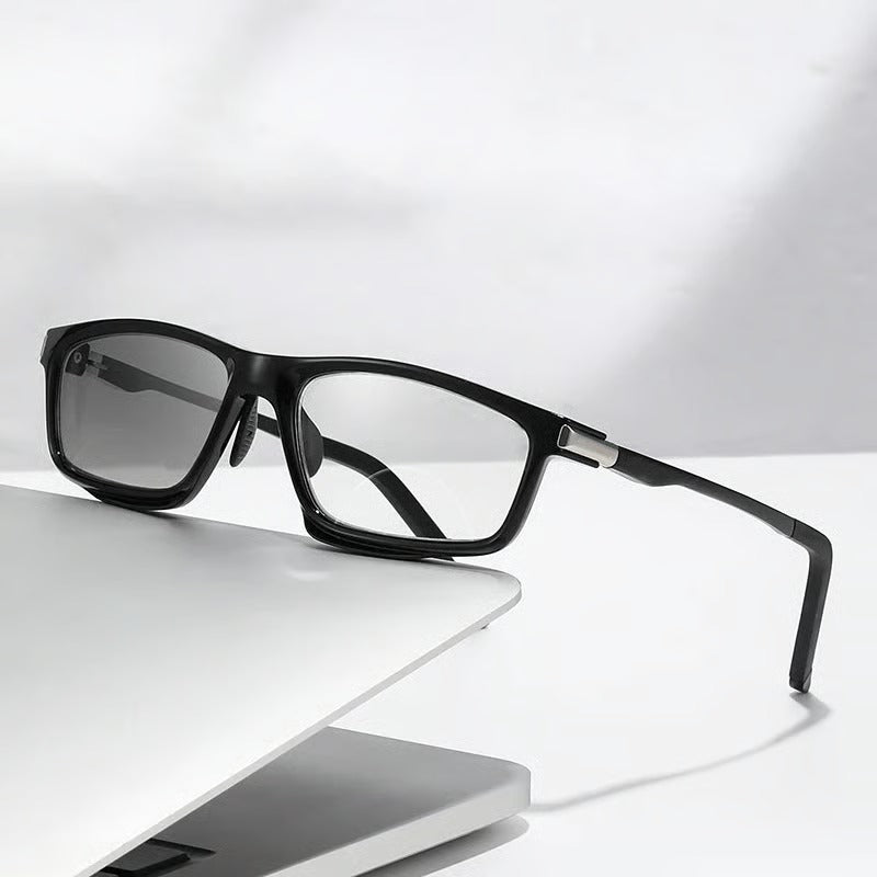 Dwuogniskowe okulary do czytania - Konstrukcja 2 w 1 (okulary przeciwsłoneczne) - Anty-UV / Anty niebieskie światło - Okulary ciemnieją w świetle słonecznym