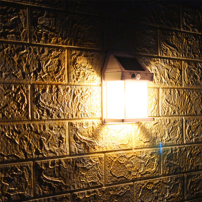 Solarna lampa ścienna