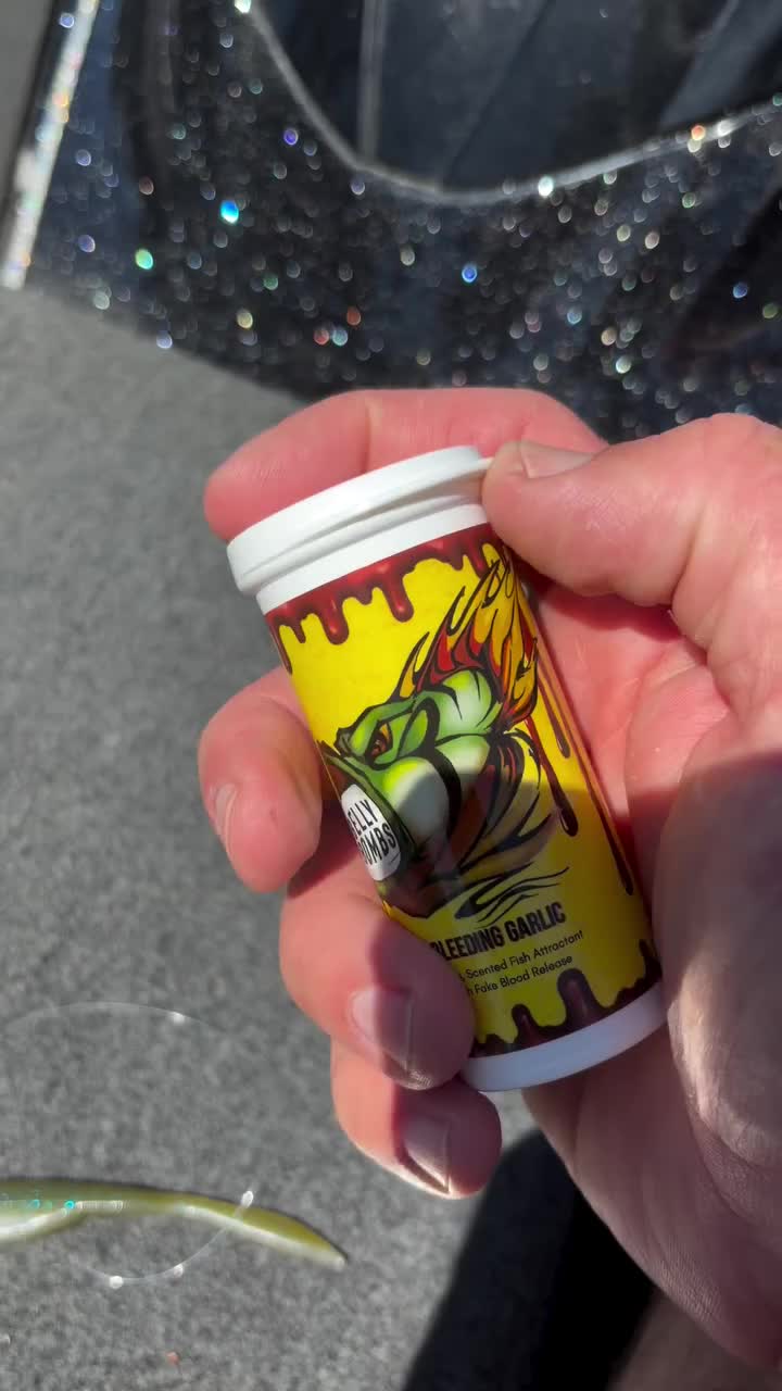 Belly Bombs – Sprzęt wędkarski, przynęta z krwi, środek wabiący